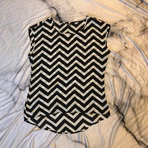 Chevron top